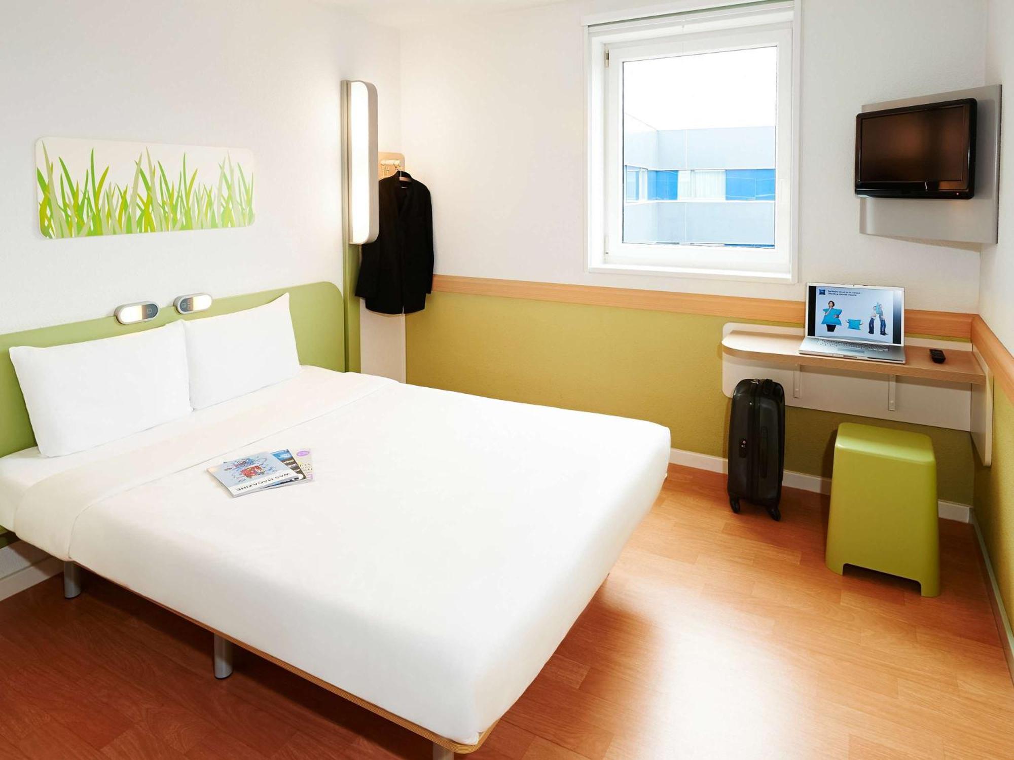 Ibis Budget Angers Parc Des Expositions Hotel